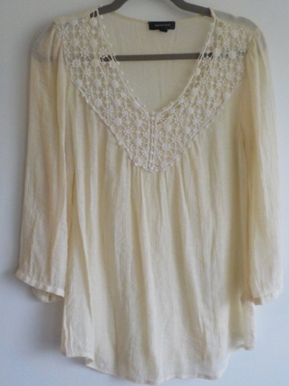 Spense Blouse - Medium - Off White Embroidery Sheer 3/4 Sleeve Boho (858)